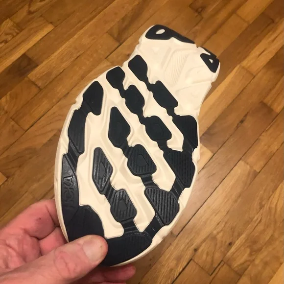 Men's Ivory Athletic Shoes - Picture 5 of 10